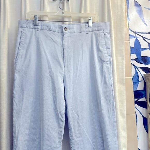 Men’s Blue & White Pin Striped Oxford Golf Stretch Cotton & Spandex Golf Pants - Picture 2 of 8